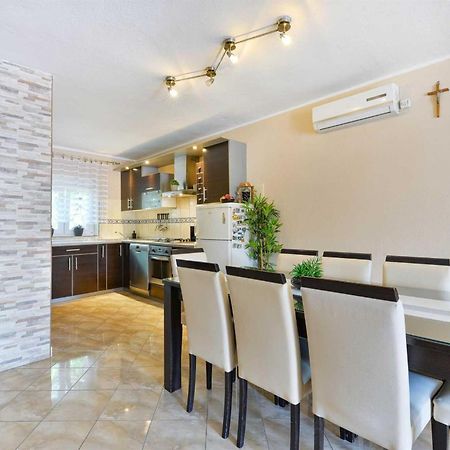 Holiday House Meri, 5+2, Benkovac Ngoại thất bức ảnh
