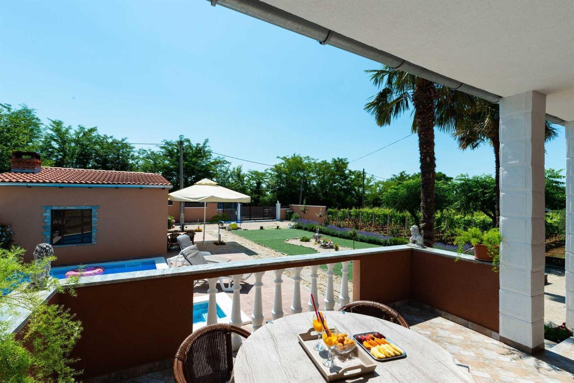 Holiday House Meri, 5+2, Benkovac Ngoại thất bức ảnh